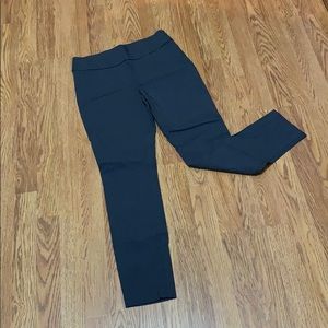 Dark gray stretchy Capri dress pants